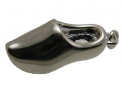 Charm clog